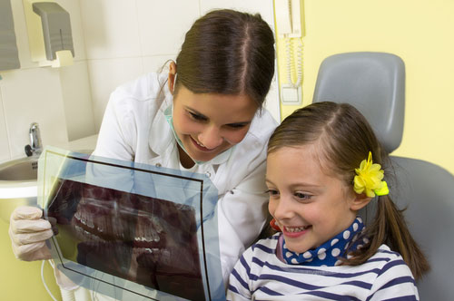 Schedule Your Child’s Dental Checkup Before School!