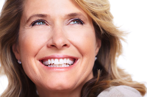 Create a Flawless Smile With Dental Veneers